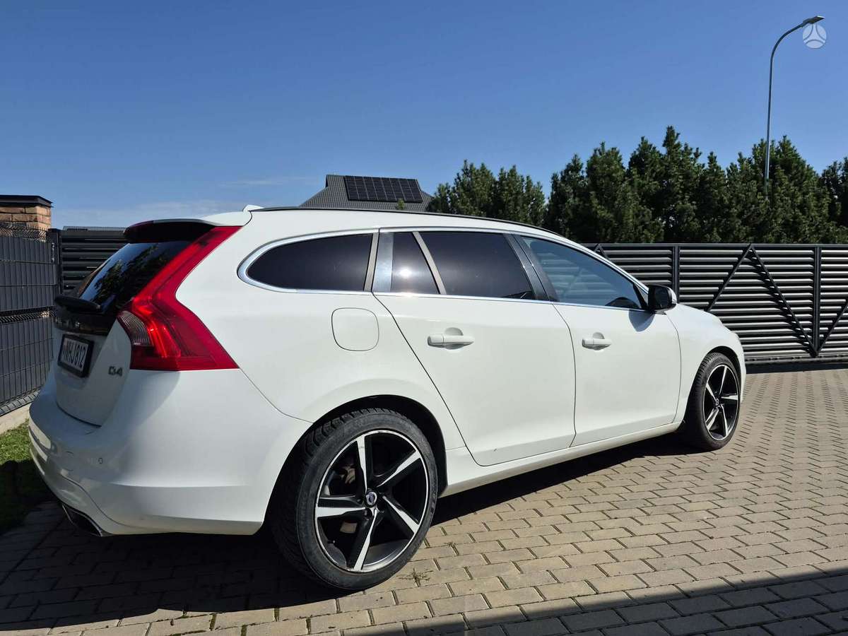 Volvo V60 - 2