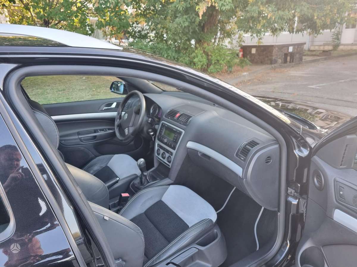 Škoda Octavia - 10