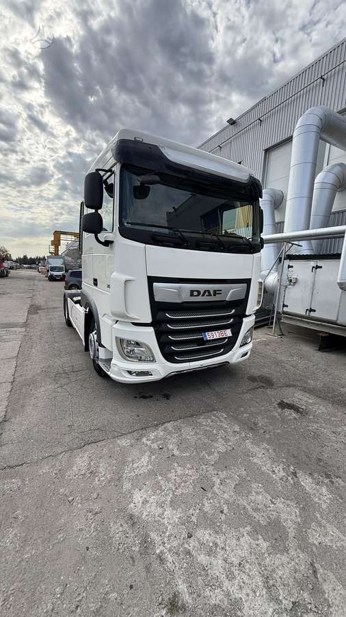 DAF XF 450, double sleeper