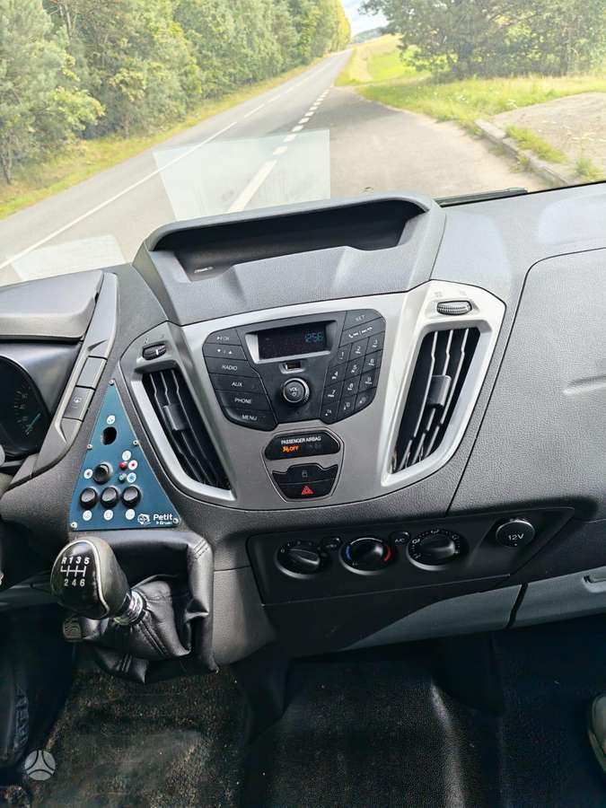 Ford Transit Custom, 2.2 l., mpv / minivan