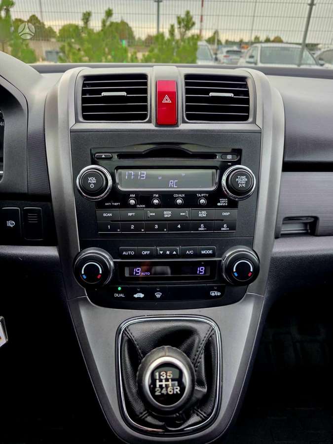 Honda CR-V, 2.2 l., Минивэн