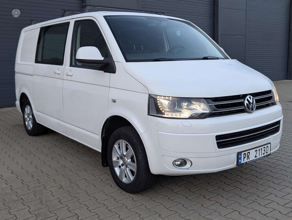 Volkswagen Transporter - 2