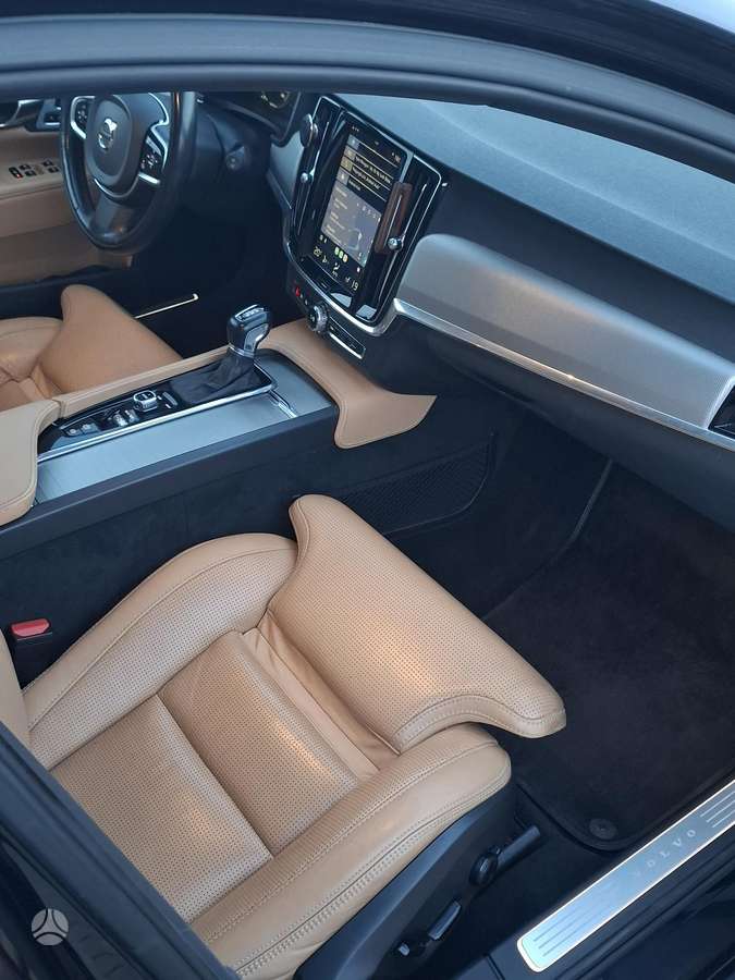 Volvo V90, 2.0 l., Универсал