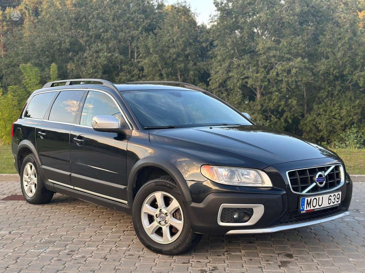 Volvo XC70 - 2
