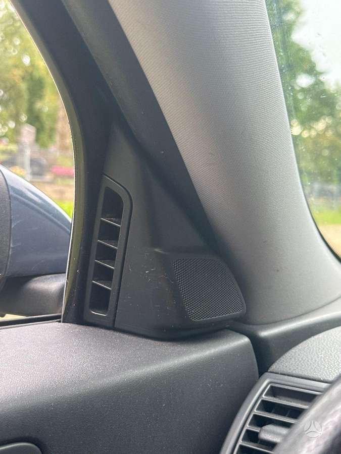 Volvo S40 - 10