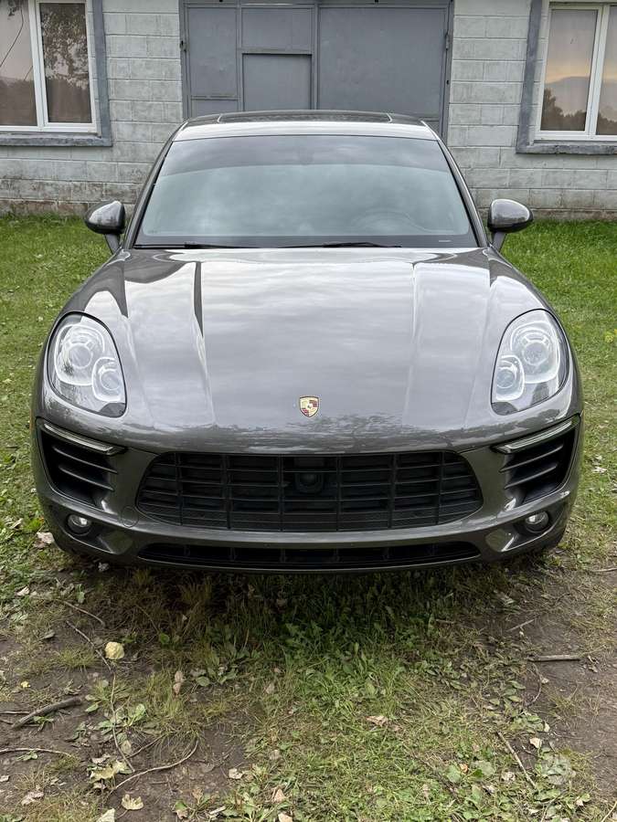 Porsche Macan, 3.0 l., off-road / crossover