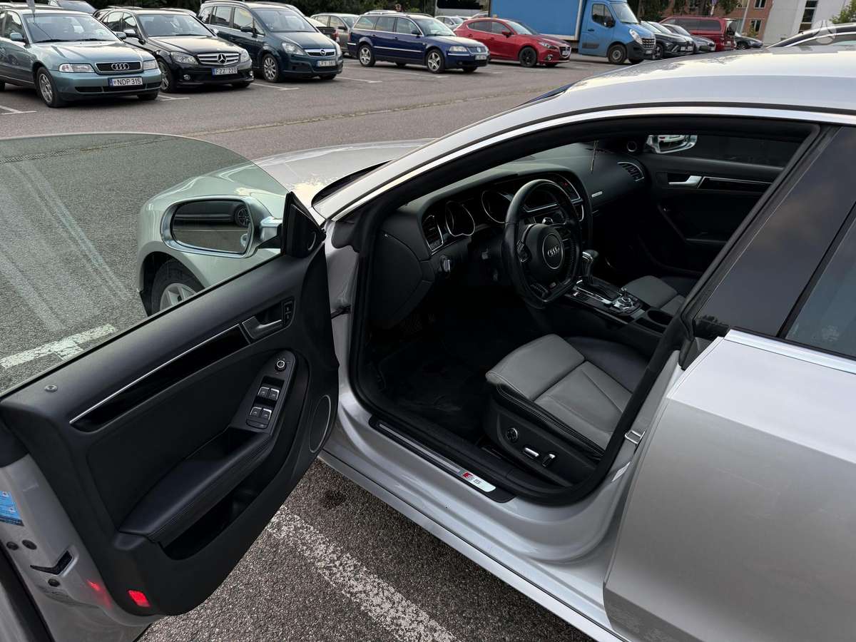 Audi A5 Sportback, 3.0 l., hatchback