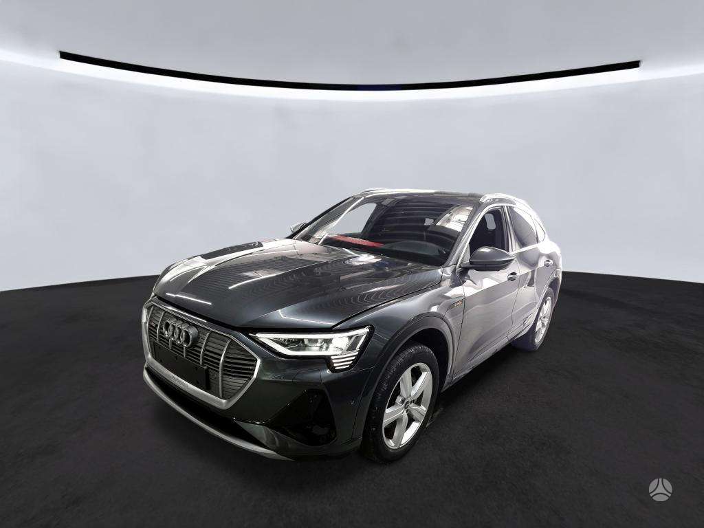 Audi e-tron, 95 kWh, off-road / crossover