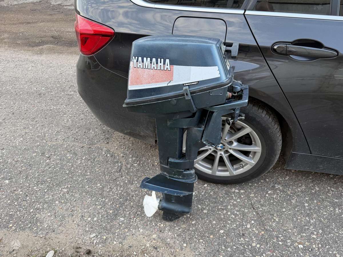 Mariner 8M, two stroke outdoor motors