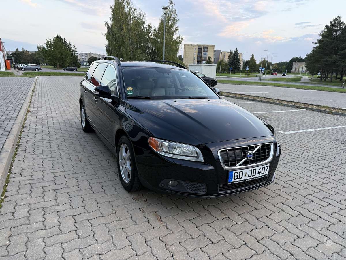 Volvo V70 - 9