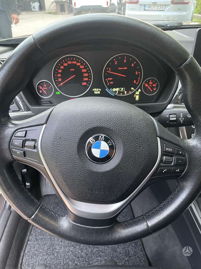 BMW 318, 2.0 l., Универсал