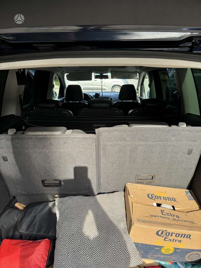 Volkswagen Sharan - 5
