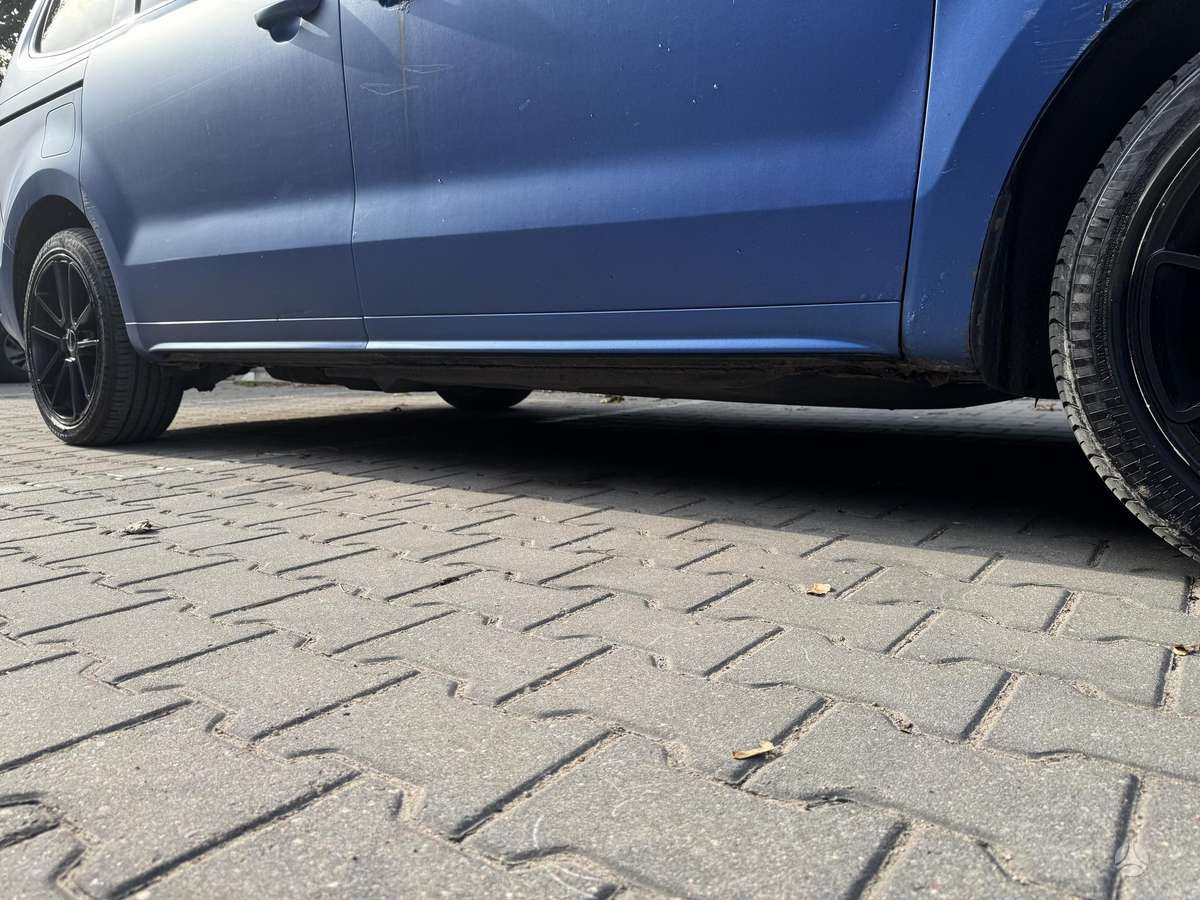 Volkswagen Sharan - 11