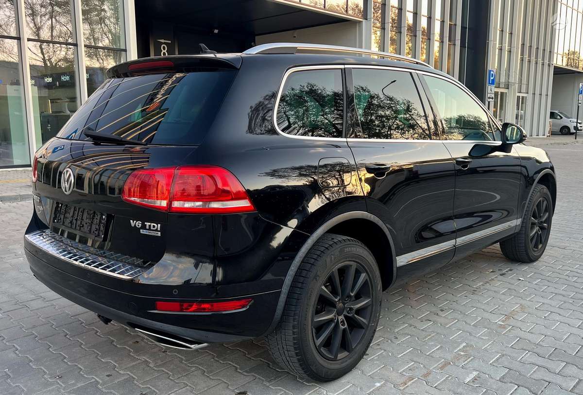 Volkswagen Touareg - 3