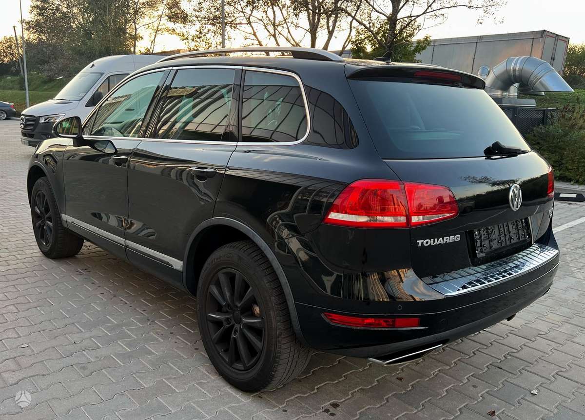 Volkswagen Touareg - 4