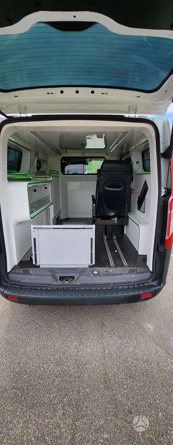 Ford Transit Custom, 2.2 l., mpv / minivan