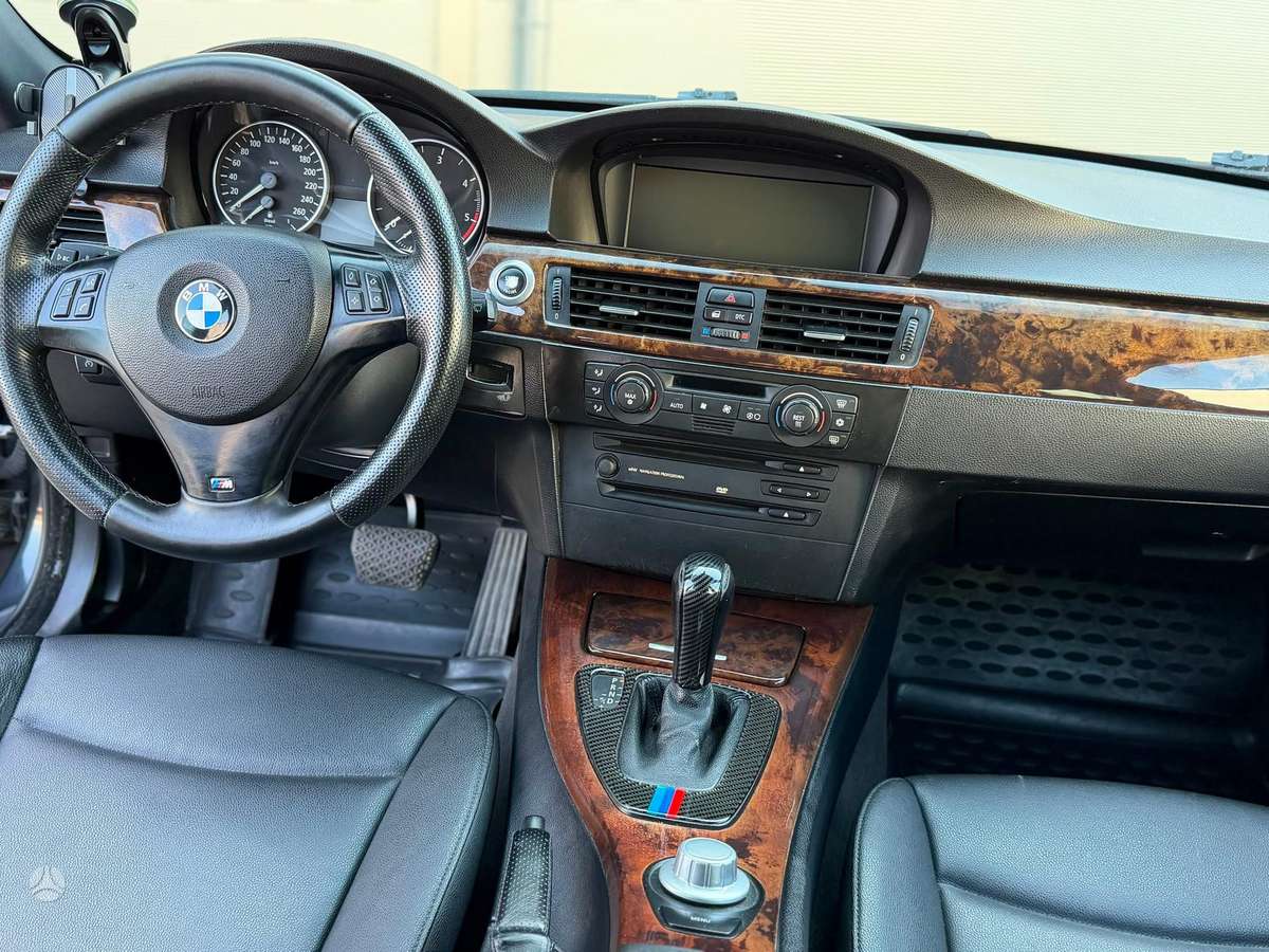 BMW 320, 2.0 l., Универсал
