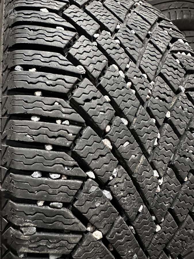 Continental, žieminės 225/45 R17