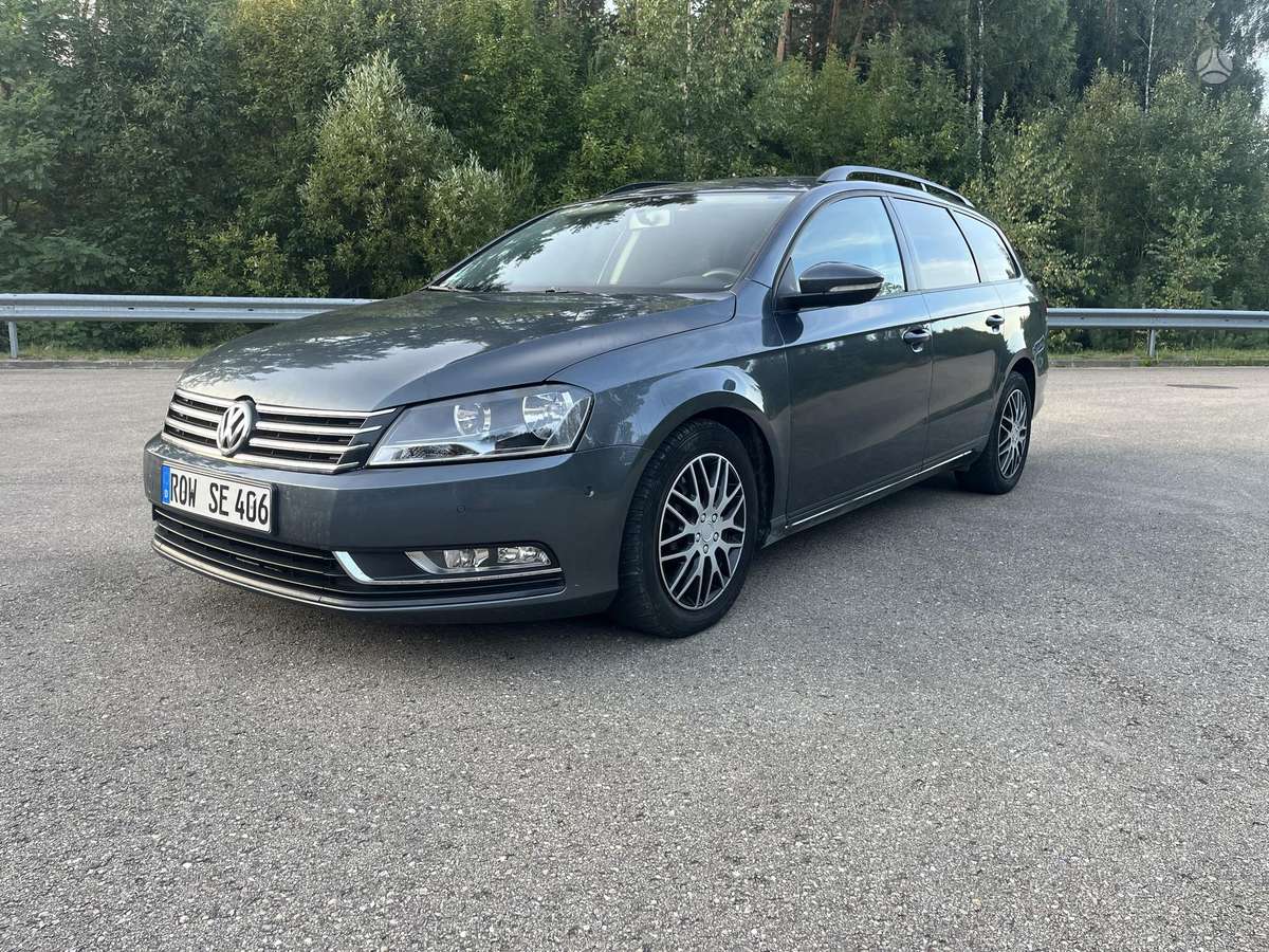 Volkswagen Passat - 2