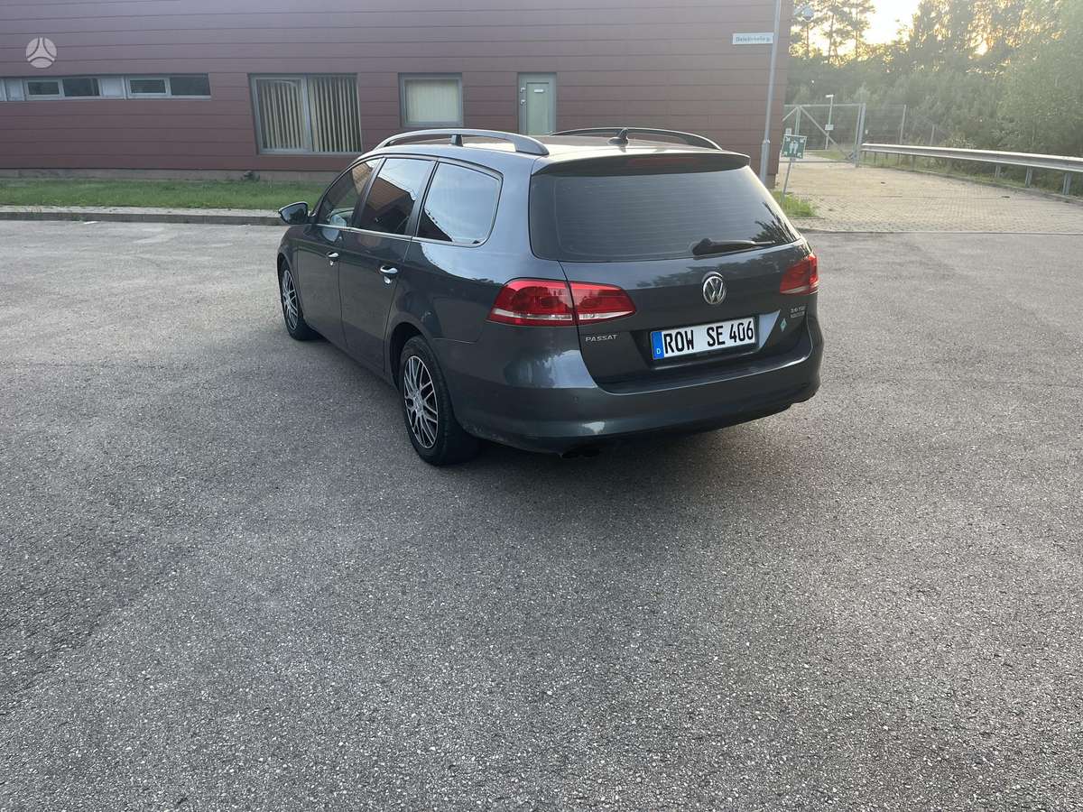 Volkswagen Passat - 7