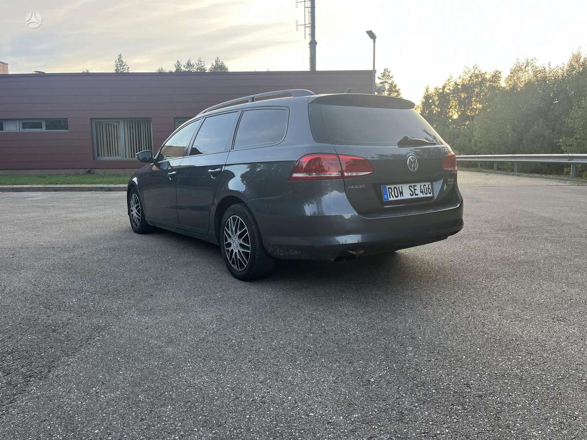 Volkswagen Passat - 8