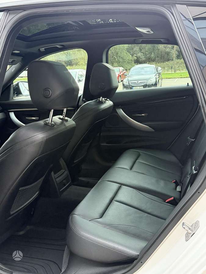 BMW 320 Gran Turismo - 12