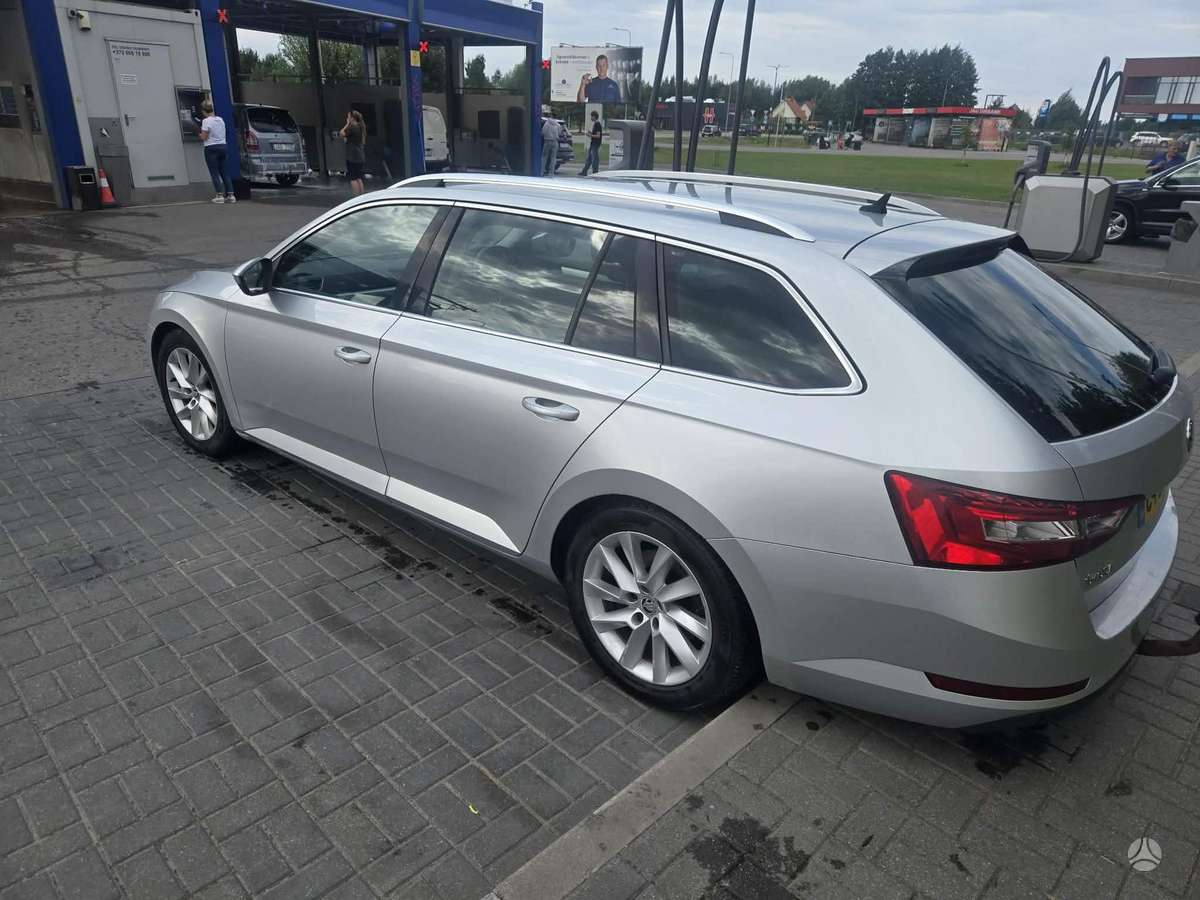 Škoda Superb - 3