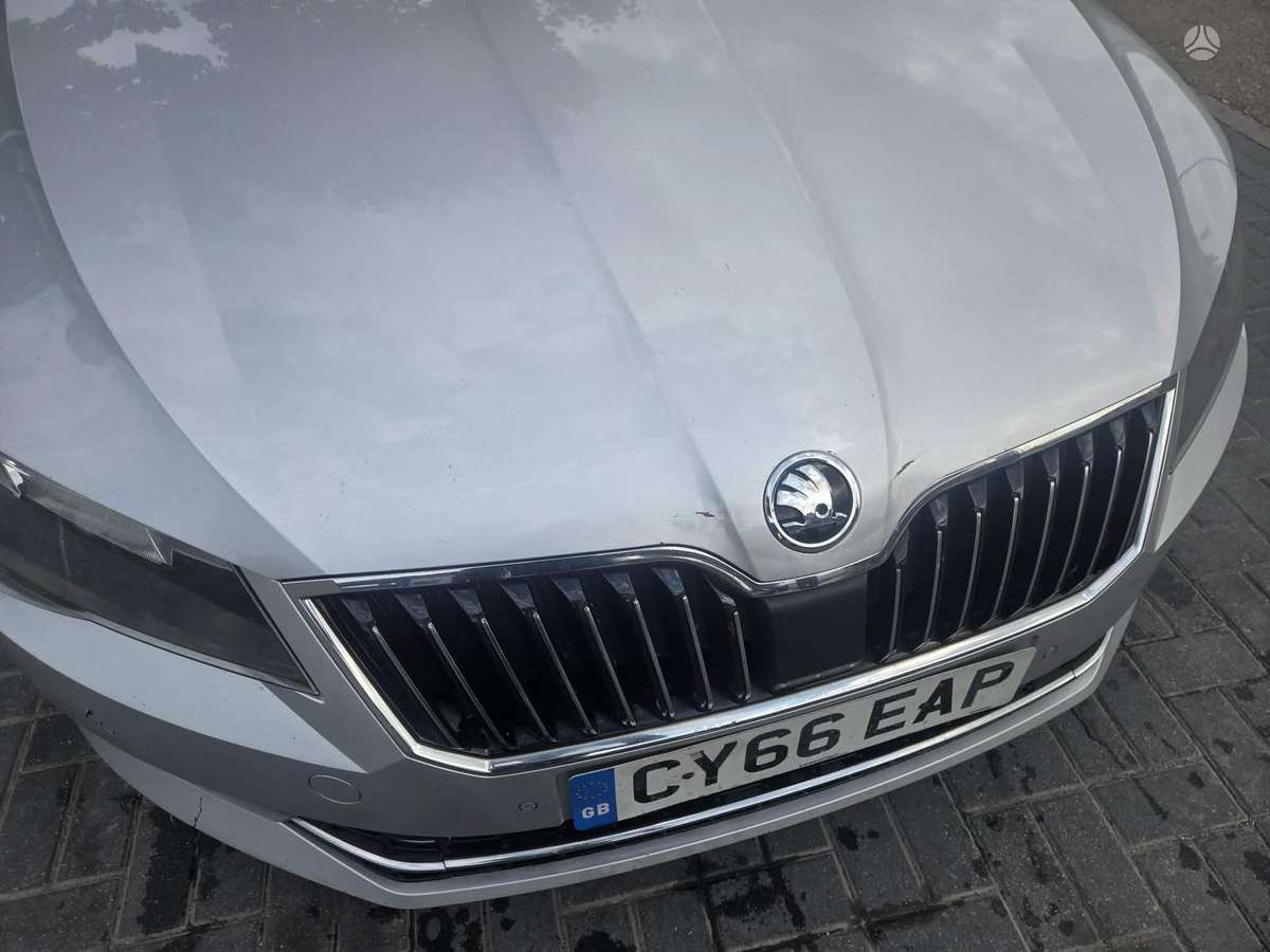 Škoda Superb - 7