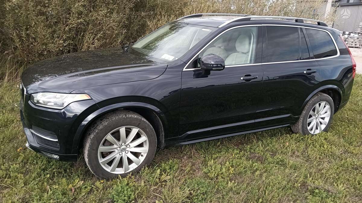 Volvo XC90 - 2