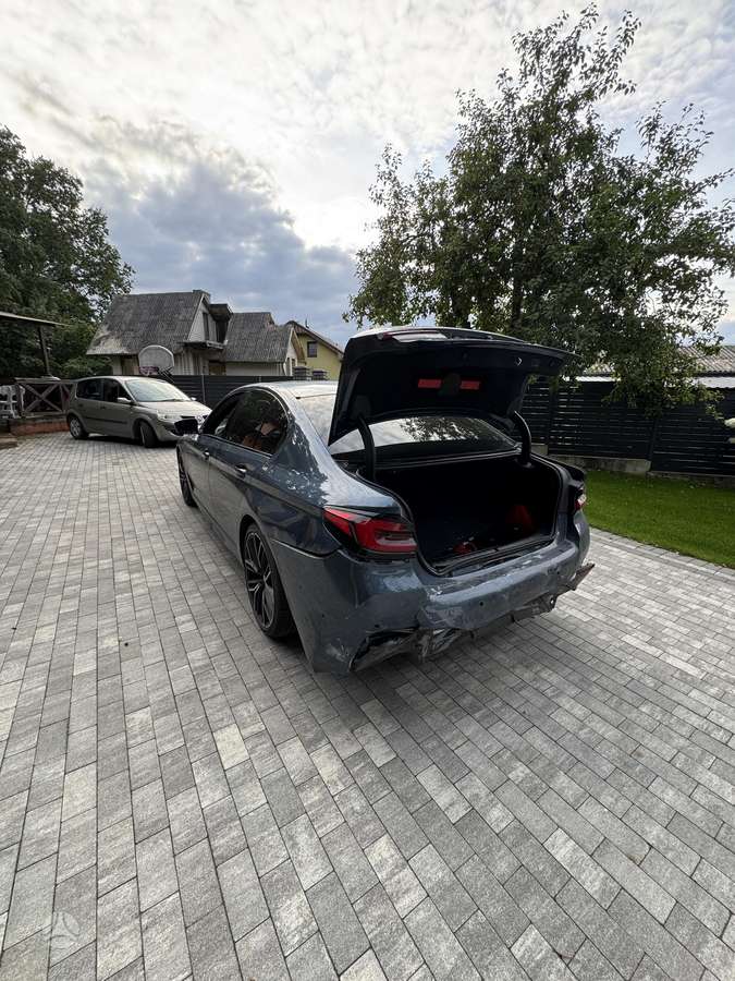 BMW 530 - 7