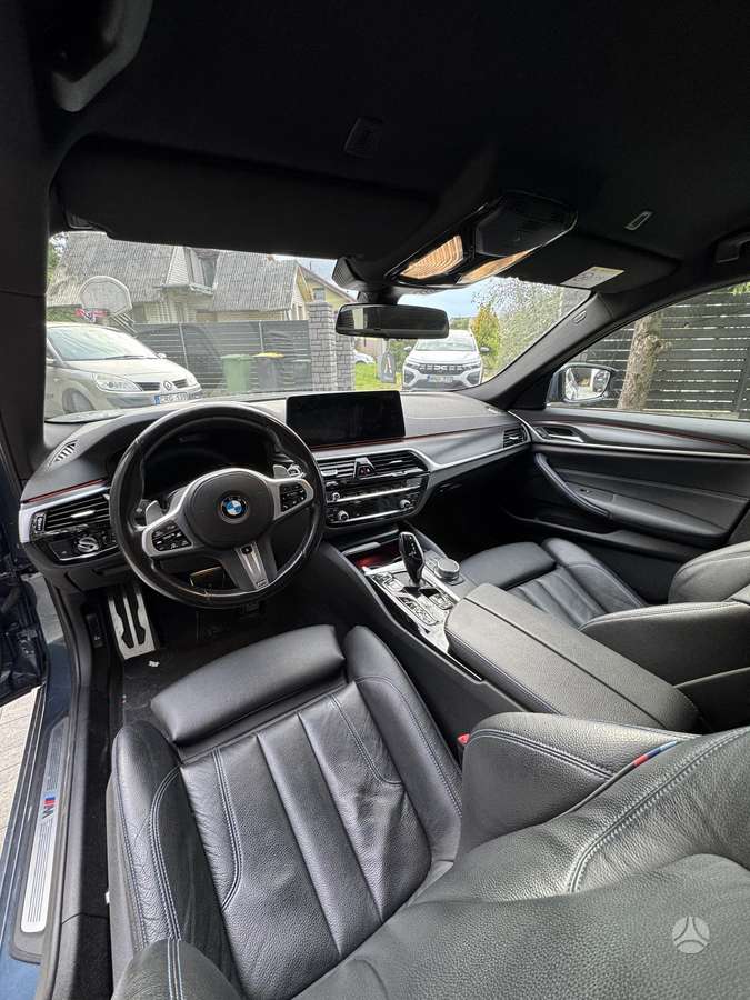BMW 530 - 11