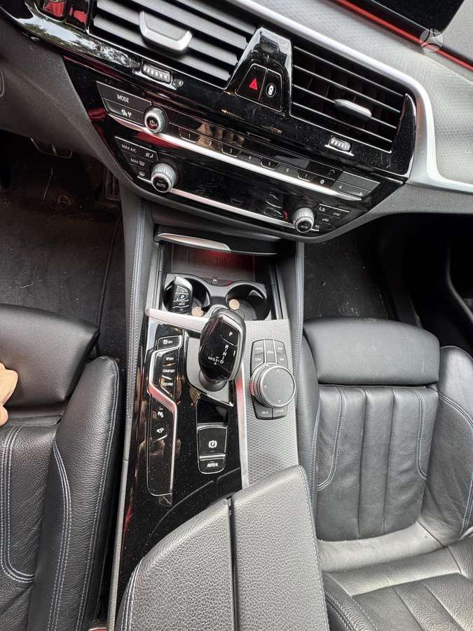 BMW 530 - 12