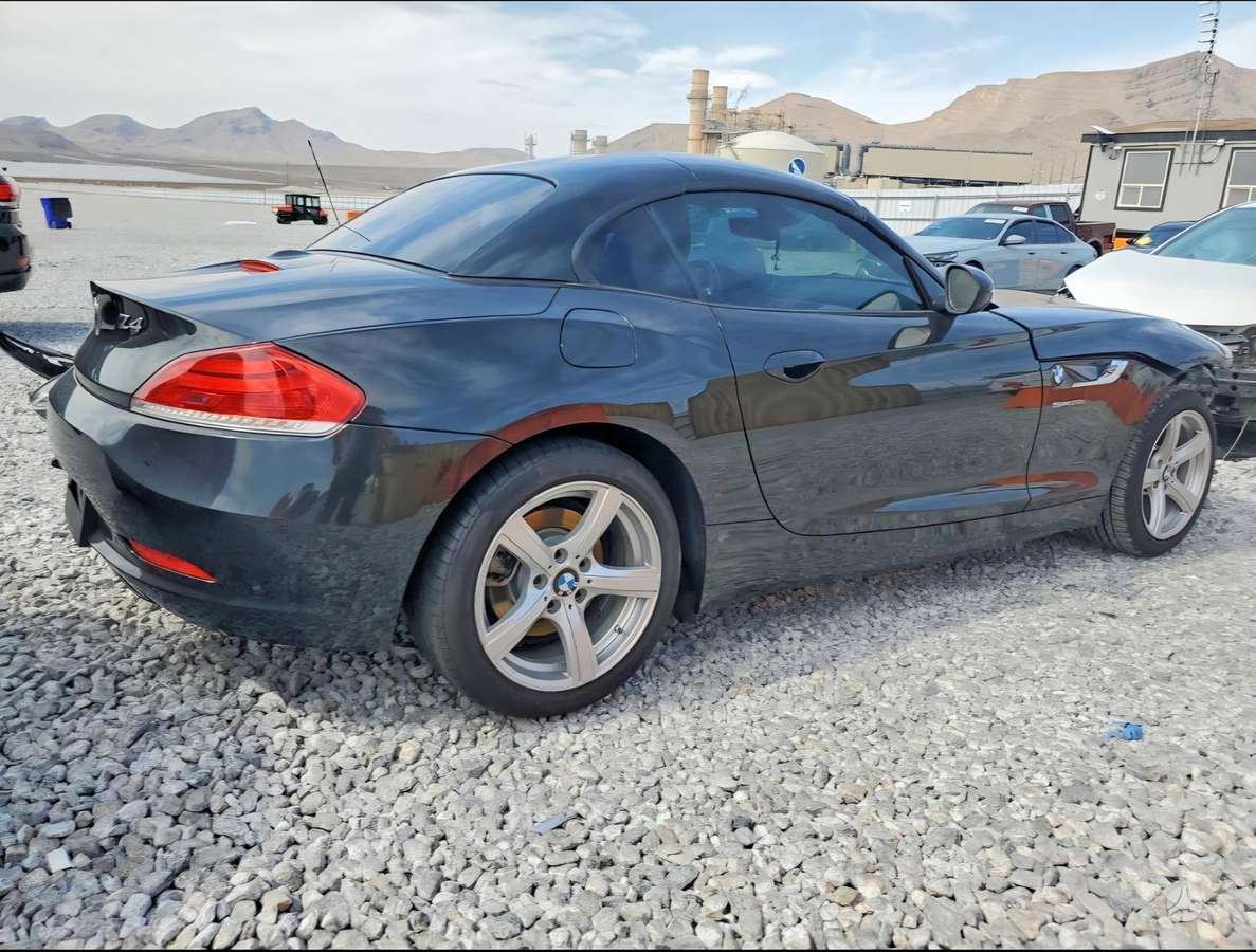 BMW Z4, 2.0 l., convertible
