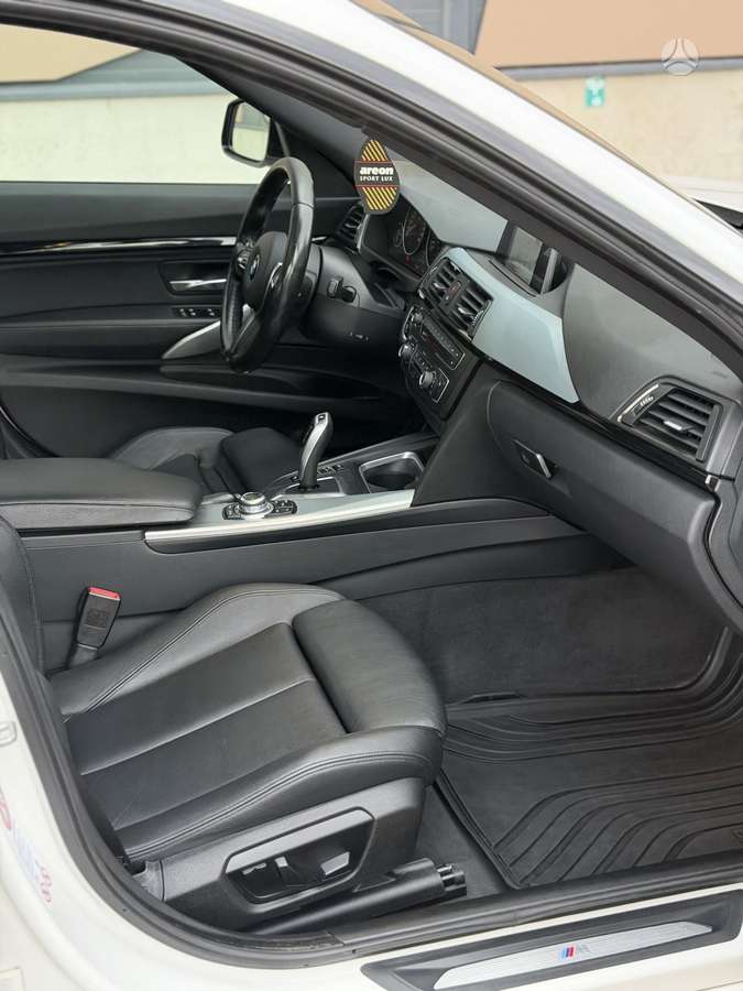 BMW 320 Gran Turismo - 11