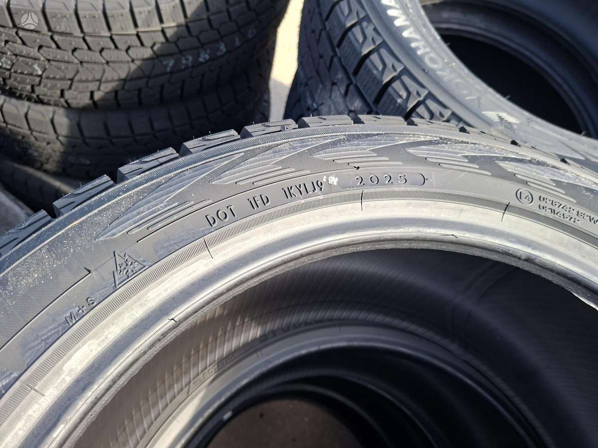 Yokohama IG53, winter 245/45 R18