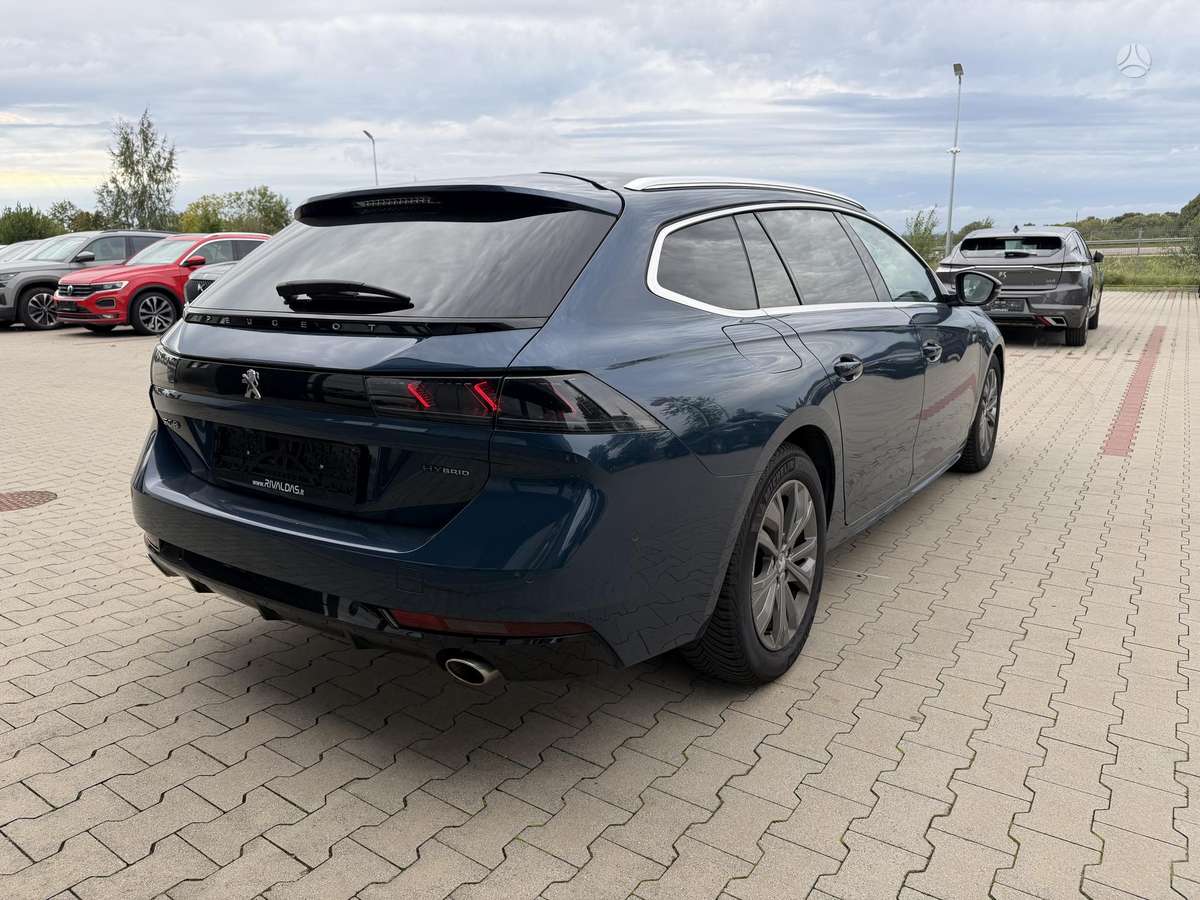 Peugeot 508 - 8