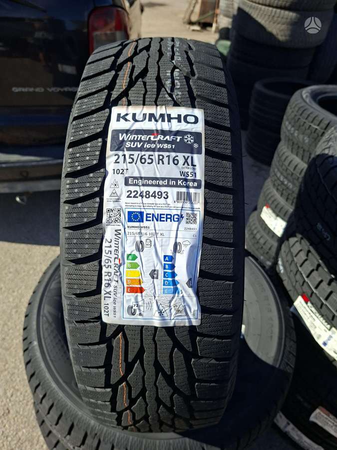 Kumho, žieminės 215/65 R16