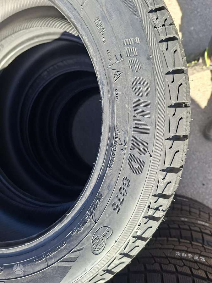 Yokohama, зимние 225/55 R18