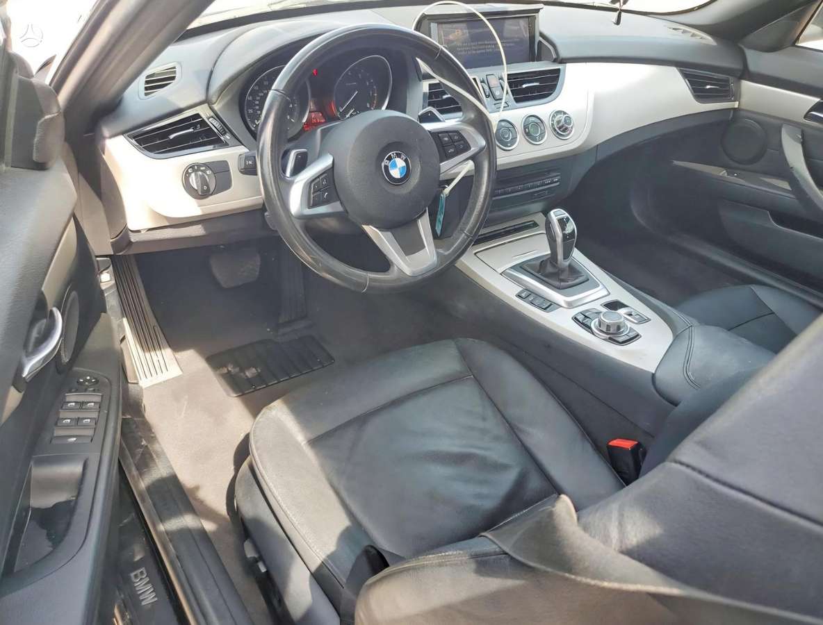 BMW Z4, 2.0 l., Кабриолет