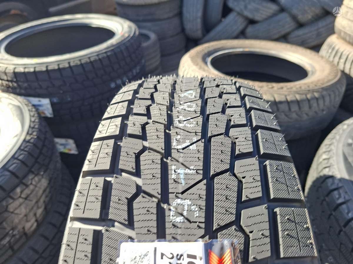 Yokohama, winter 215/60 R17