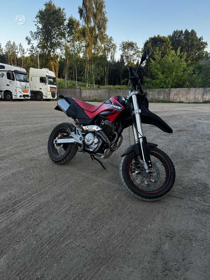 Honda FMX650 650cc, supermoto