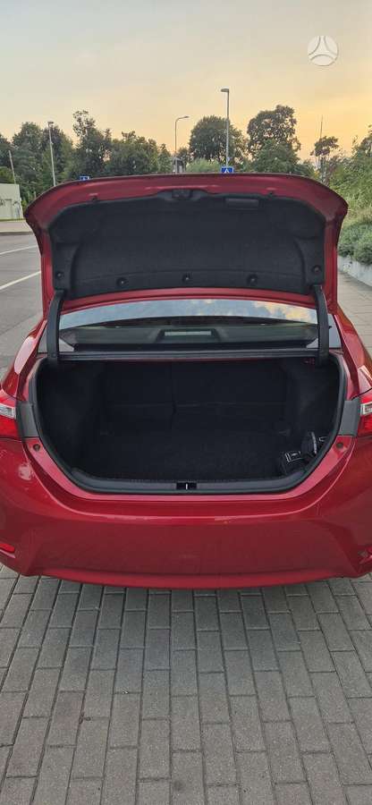 Toyota Corolla - 9