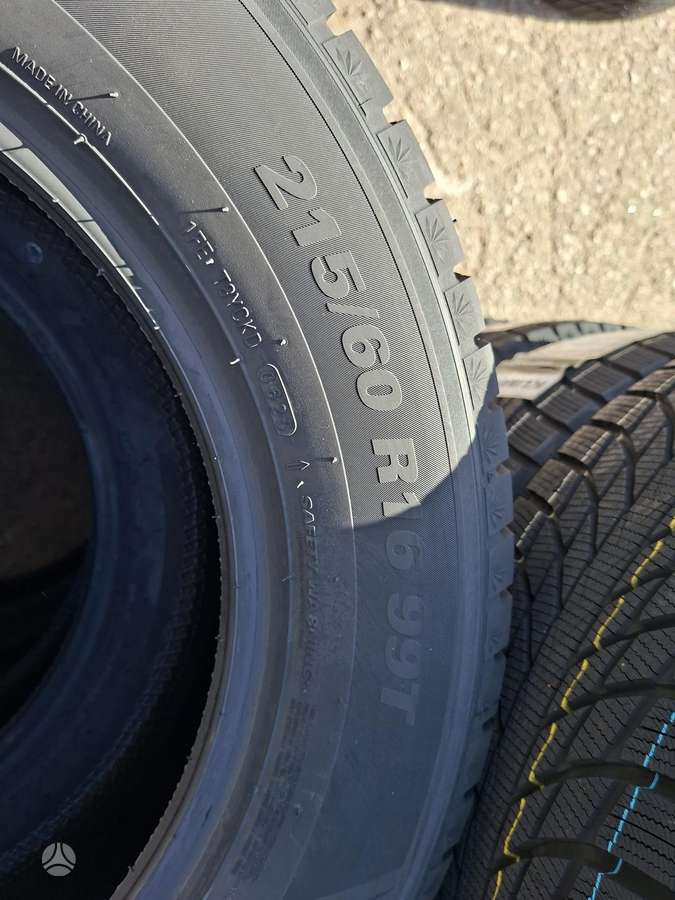 Kumho, winter 215/60 R16