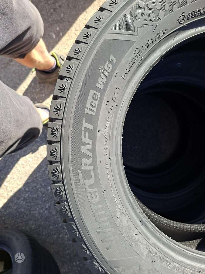 Kumho, winter 215/60 R16