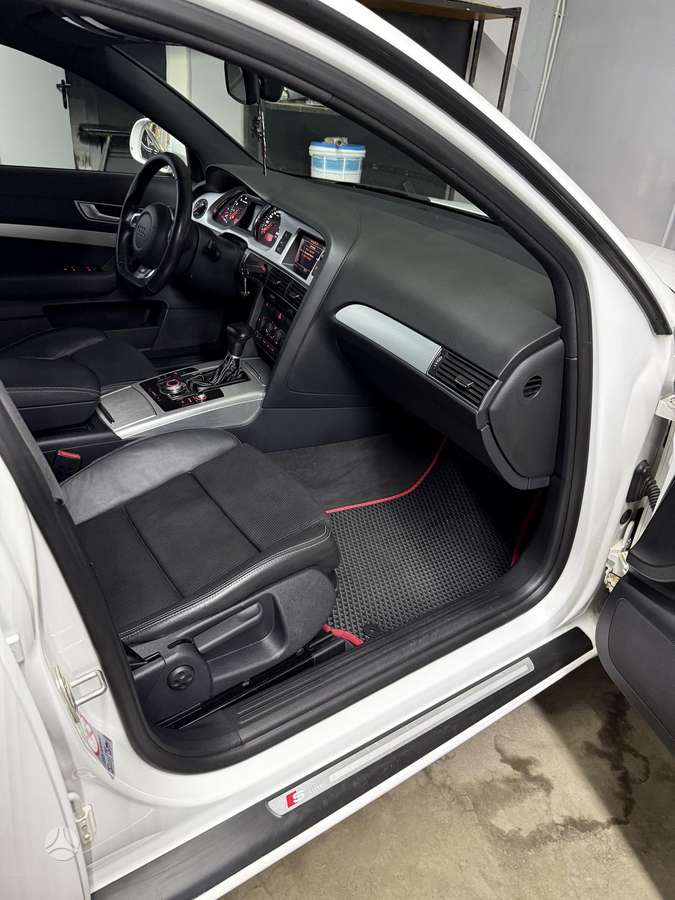 Audi A6, 2.0 l., Универсал