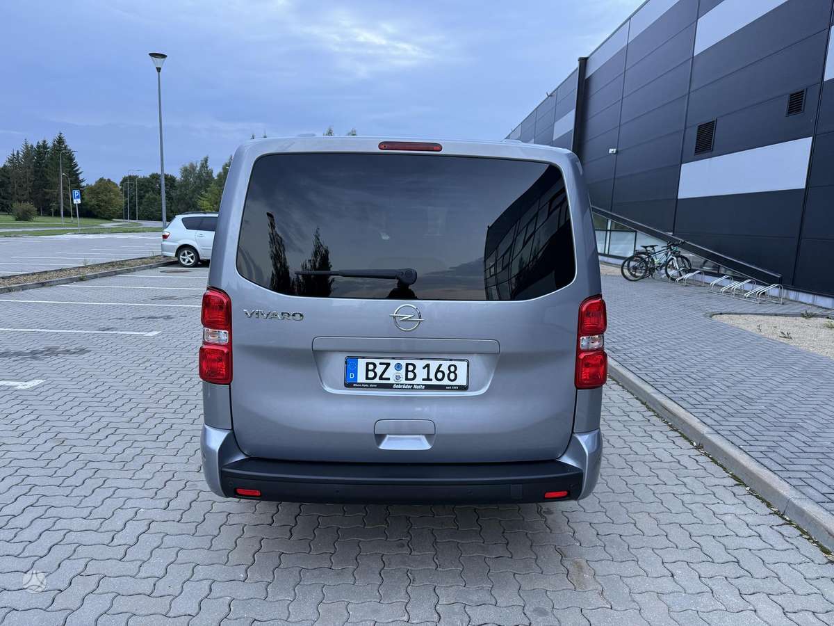 Opel Vivaro - 12
