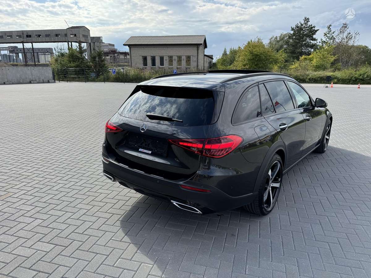 Mercedes-Benz C-Class All-Terrain - 6
