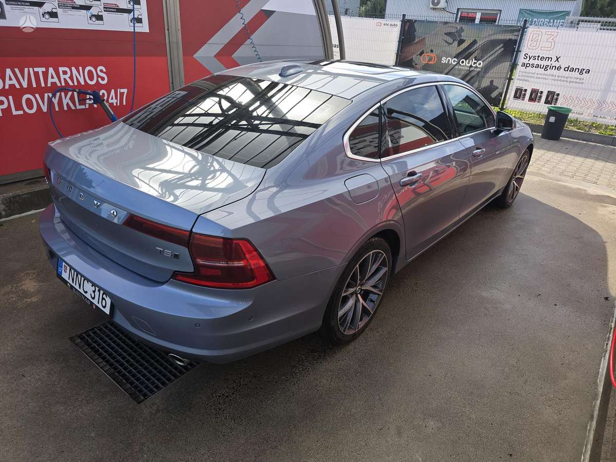 Volvo S90, 2.0 l., Седан