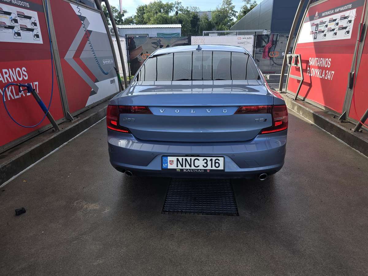 Volvo S90, 2.0 l., Седан