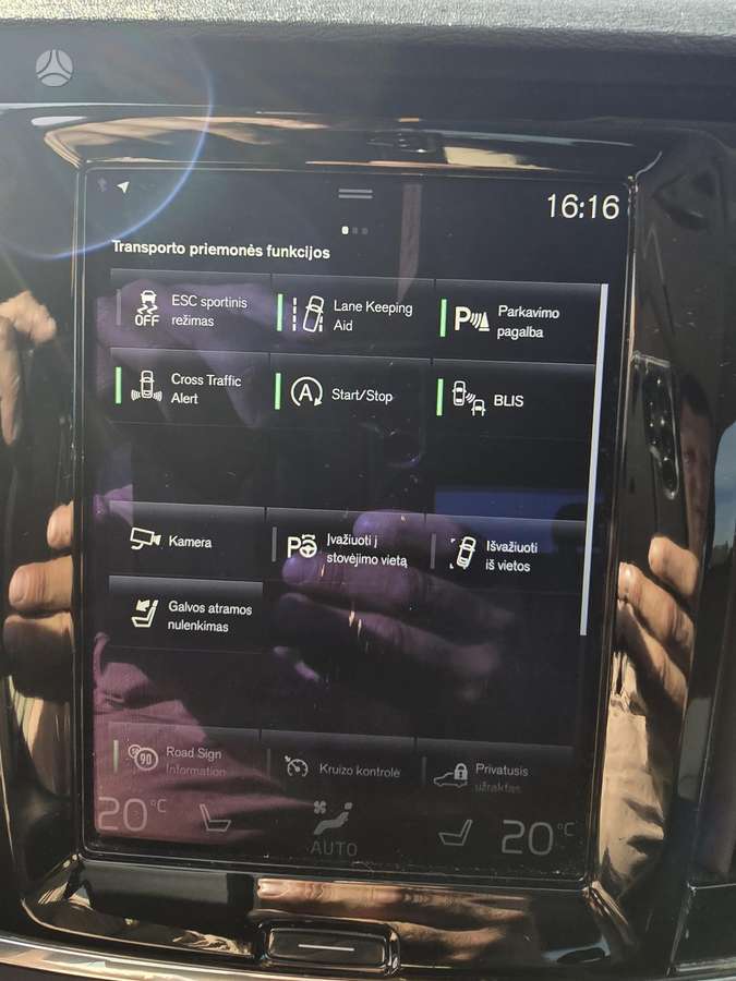 Volvo S90, 2.0 l., Седан